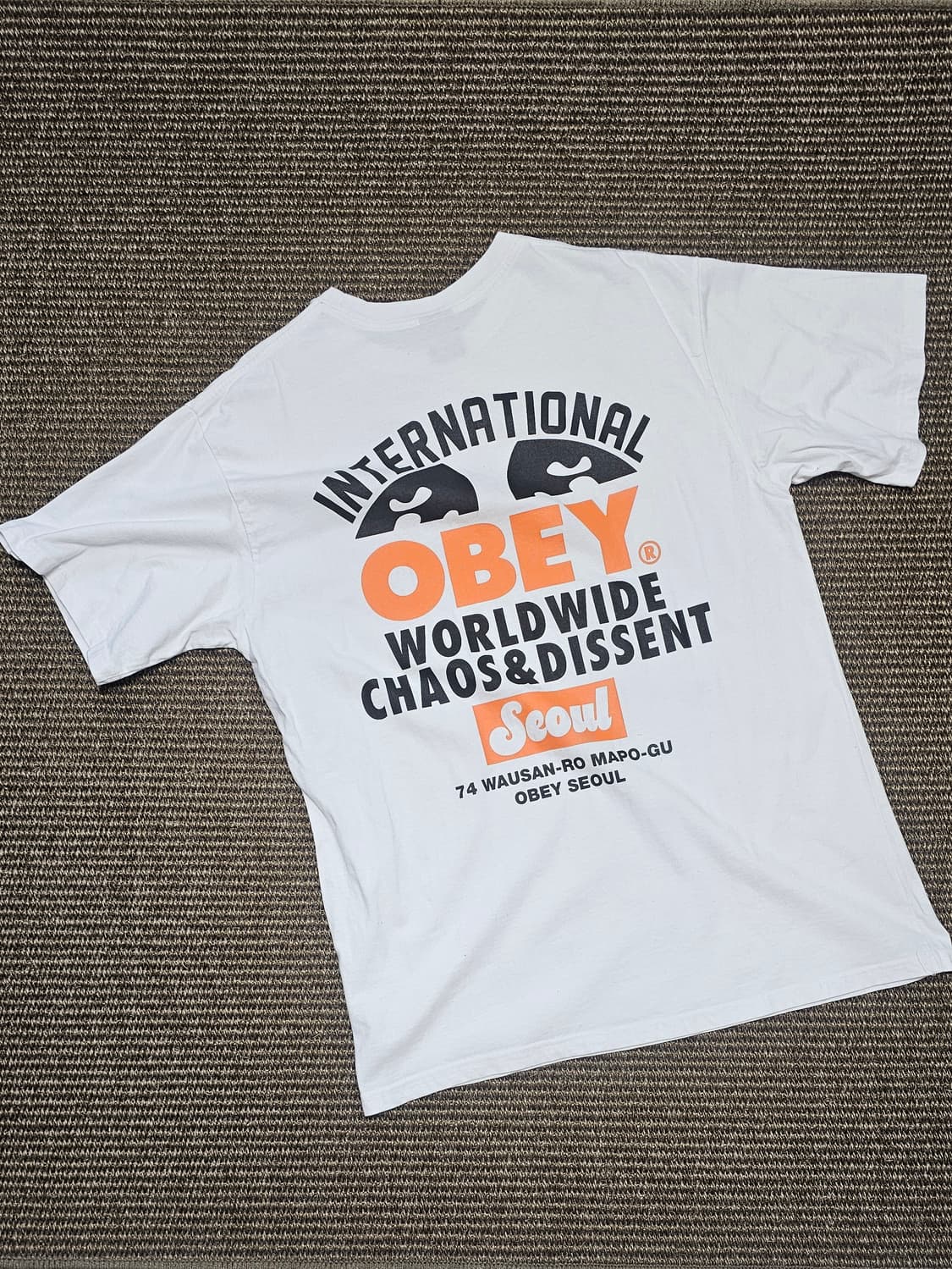 obey seoul 반팔티 화이트 상품이미지1