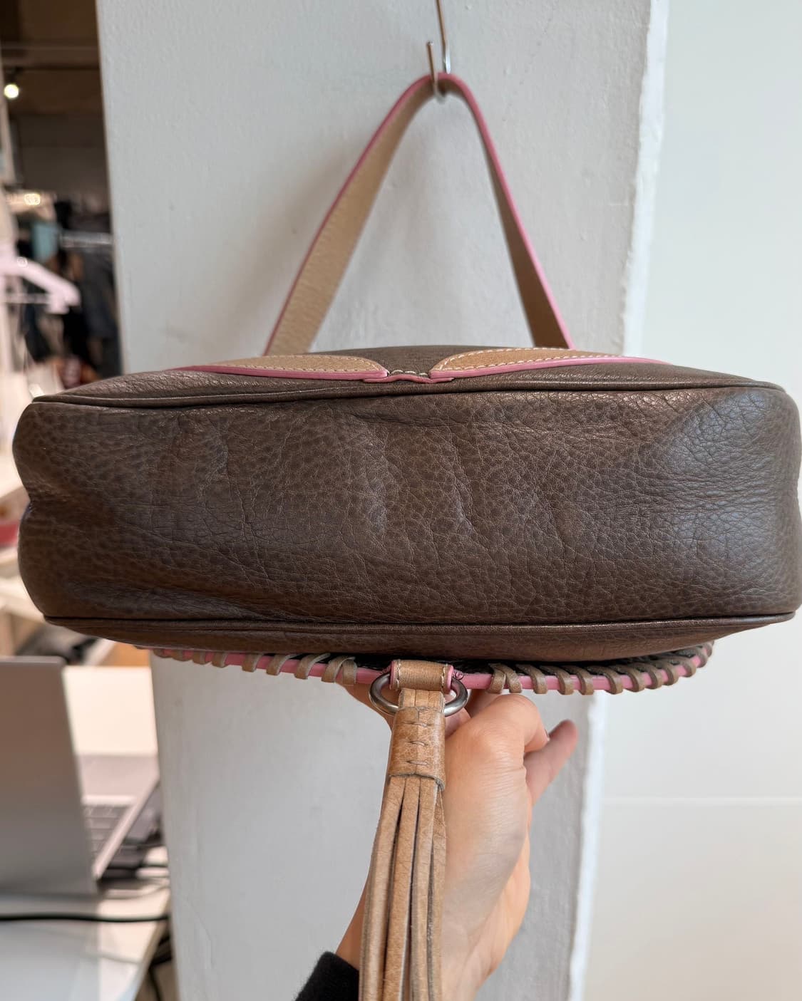 로에베 브라운 플라멩코 숄더백  상품이미지7