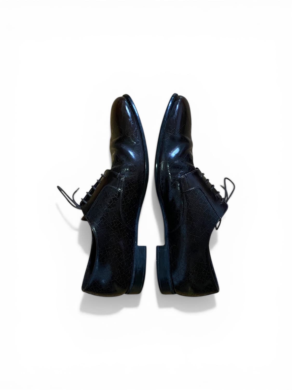 Prada Round Toe Perforated Derby 상품이미지5