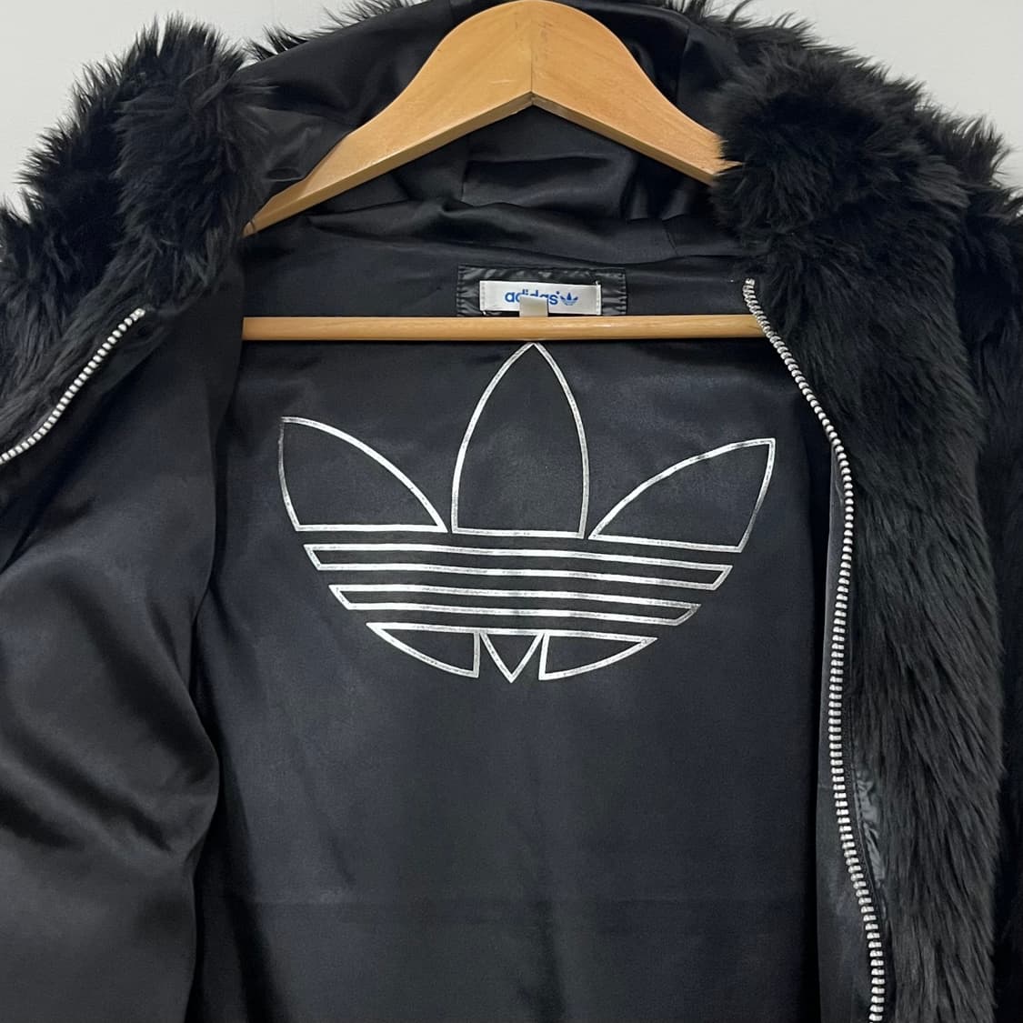 아디다스 파이어버드 크롭 퍼 후드집업 상품이미지5