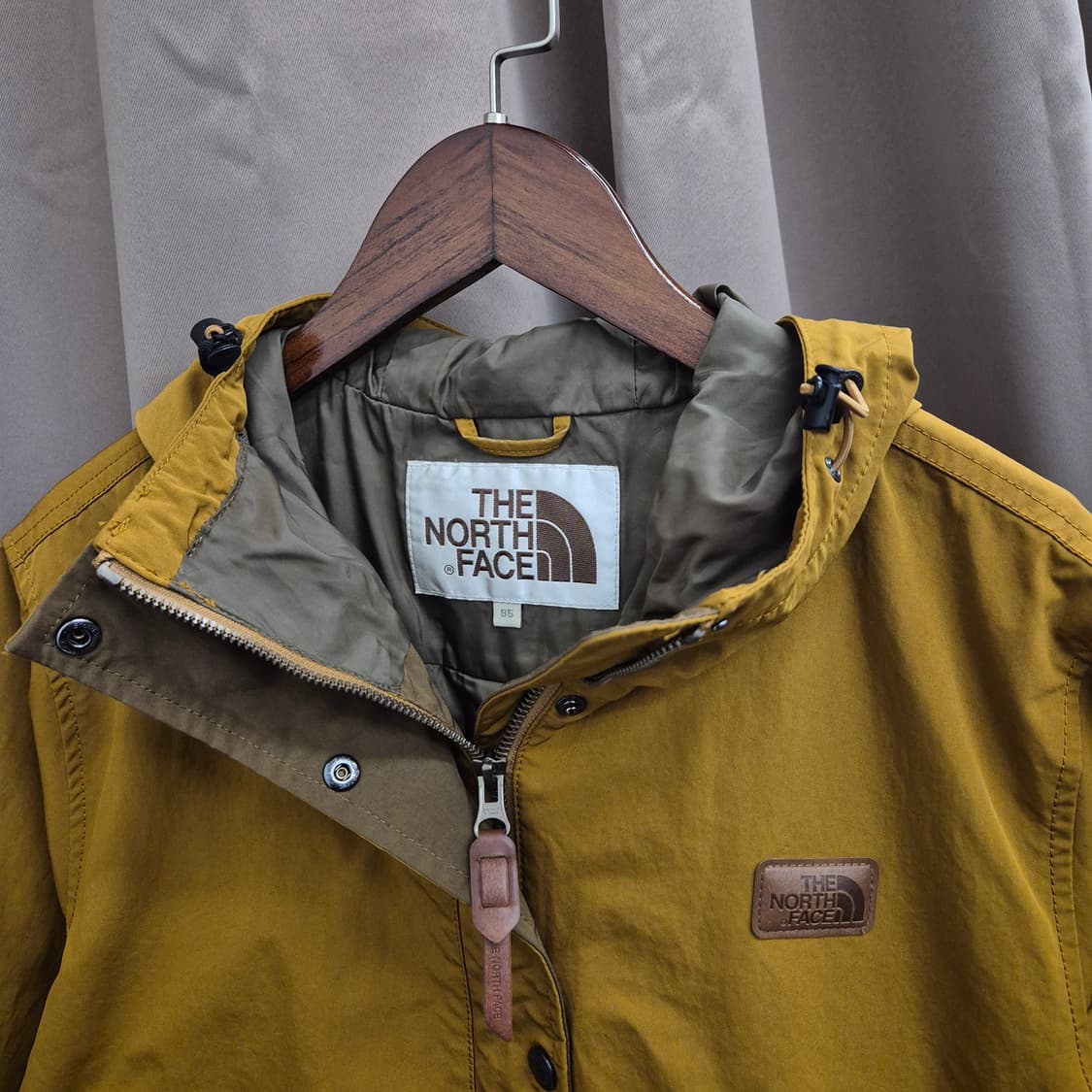노스페이스 여성용 후드 야상 점퍼 95 상품이미지3