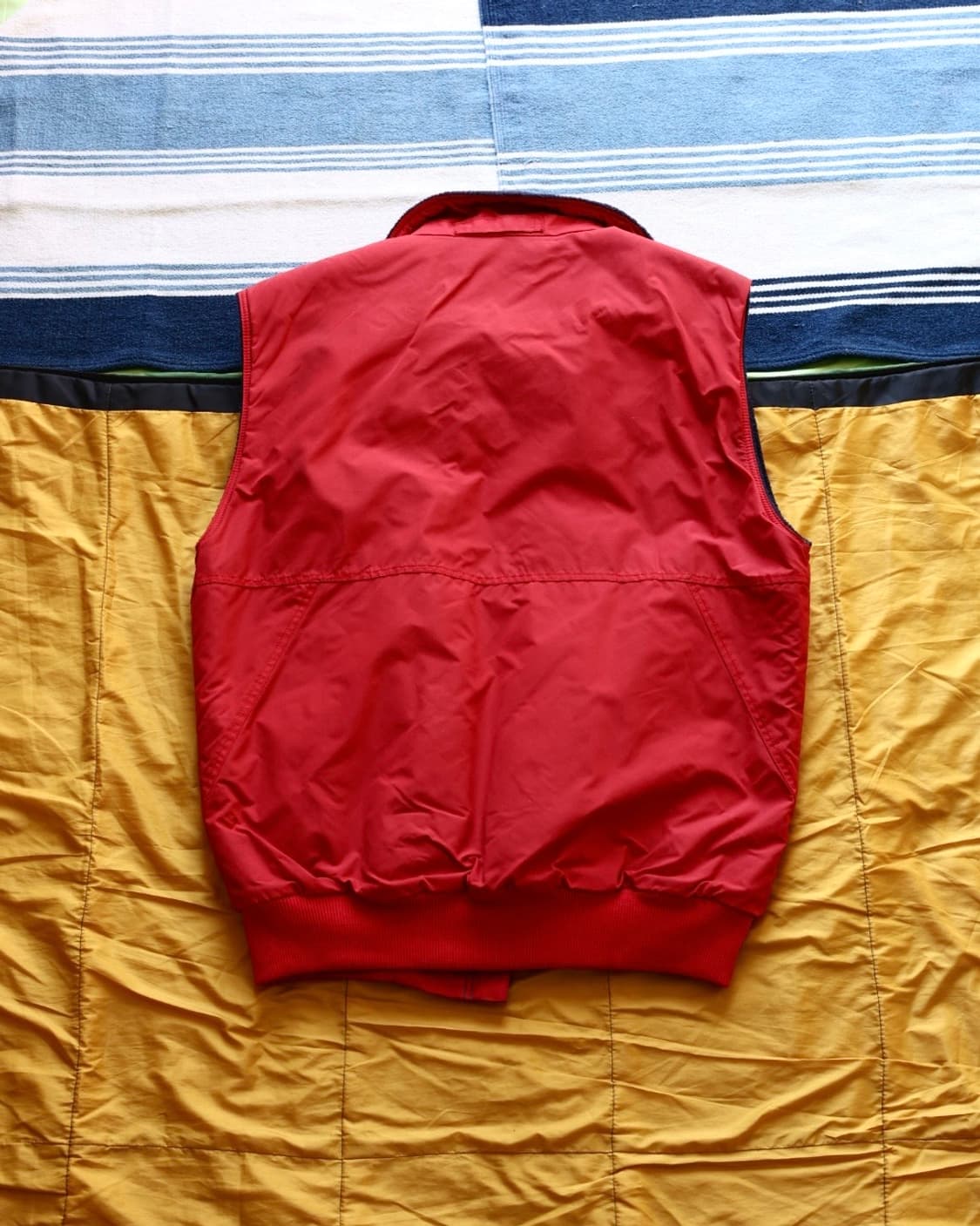 파타고니아 90s 쉘드 신칠라 베스트 레드S 상품이미지10