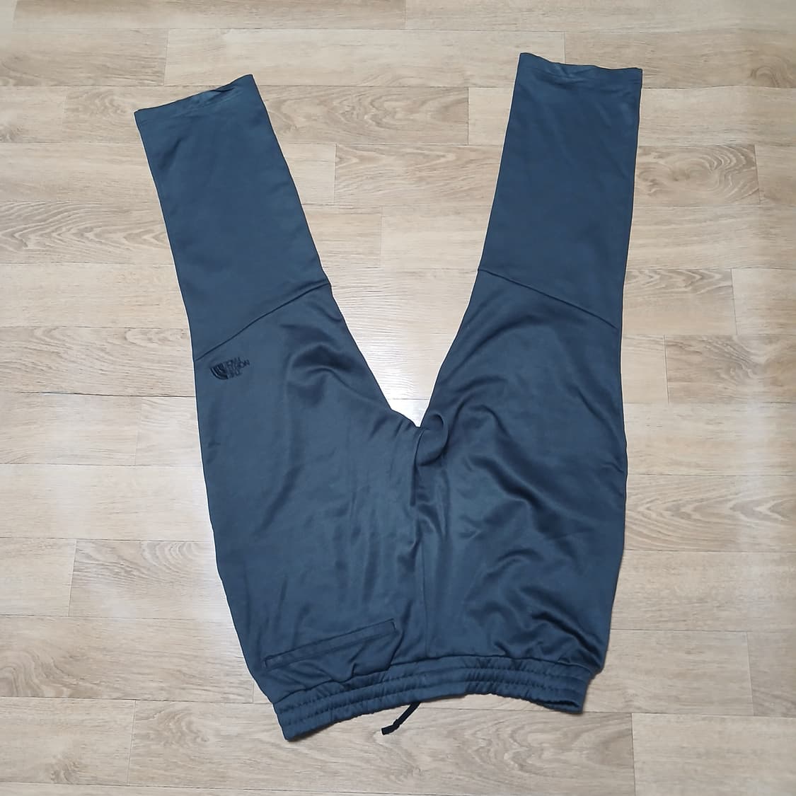 노스페이스 남성34-35 트레이닝복  상품이미지3