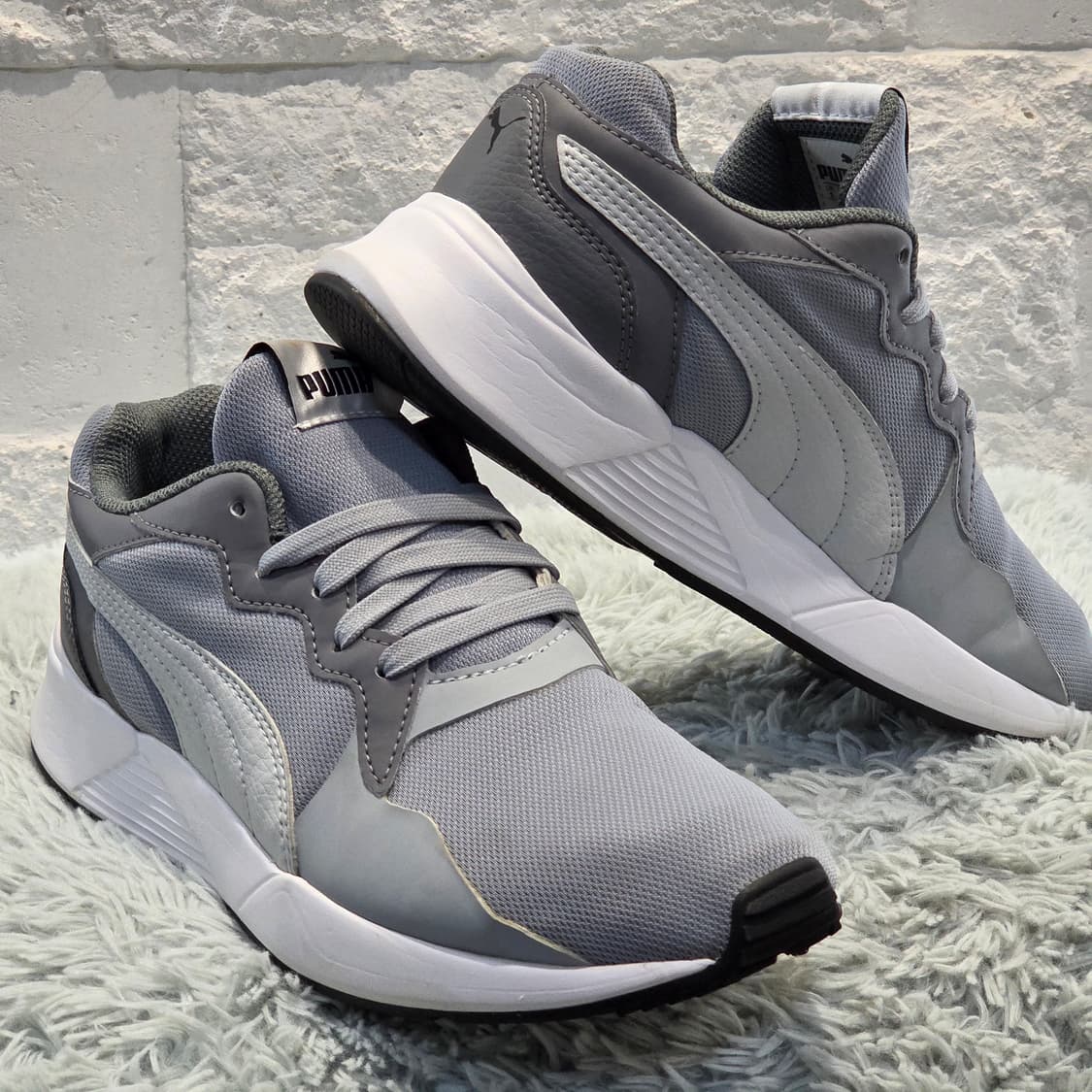 7q-9:푸마 런닝 스타일 메쉬레더 조합 스니커즈(240)-거의새거 상품이미지4