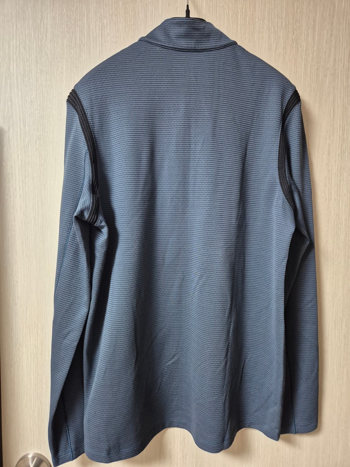 나이키 골프  에어로리액트 하프 집 풀오버 반집업 M 상품이미지2