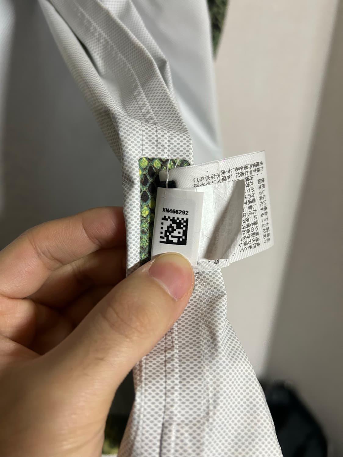 18ss 슈프림 x 노스페이스 스네이크스킨 코치 자켓 상품이미지3