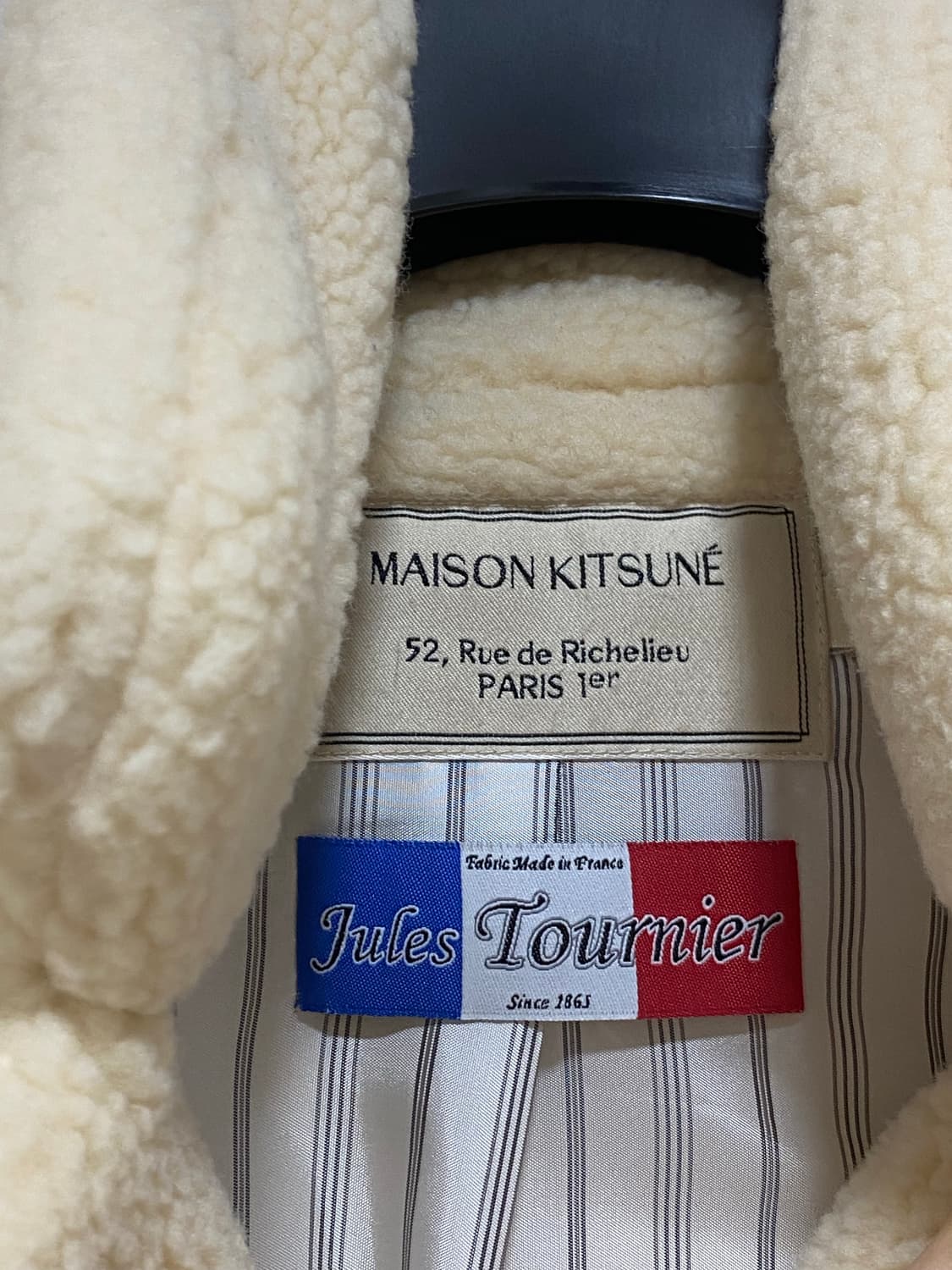 메종키츠네 양털 아이보리 코트 상품이미지4