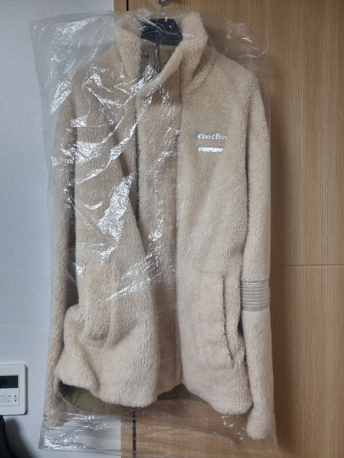 아크네스튜디오 후리스 자켓 50 상품이미지5