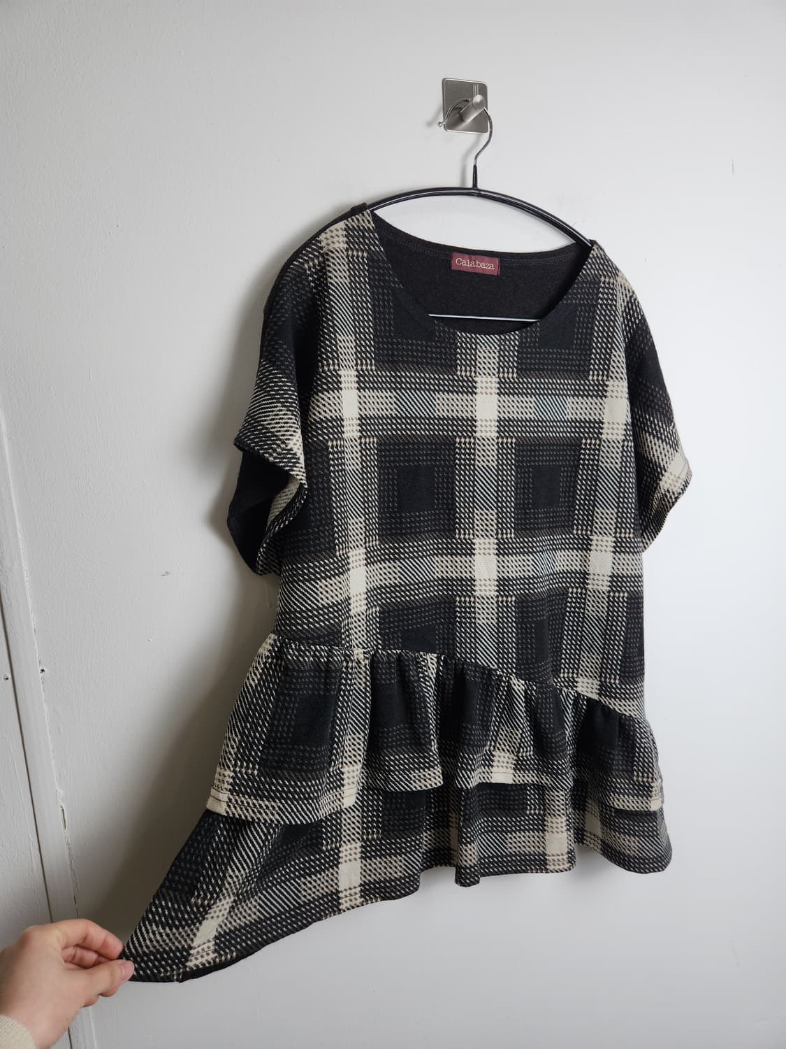 프릴 패턴 탑 상품이미지9