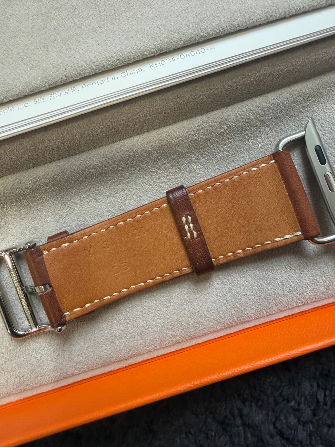 (미사용) 애플워치 에르메스 에뚜쁘 스위프트 가죽 스트랩 45mm  상품이미지6