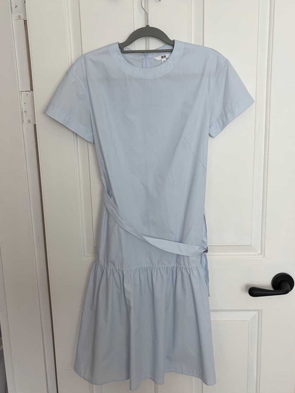 유니클로 벨티드 원피스  상품이미지1