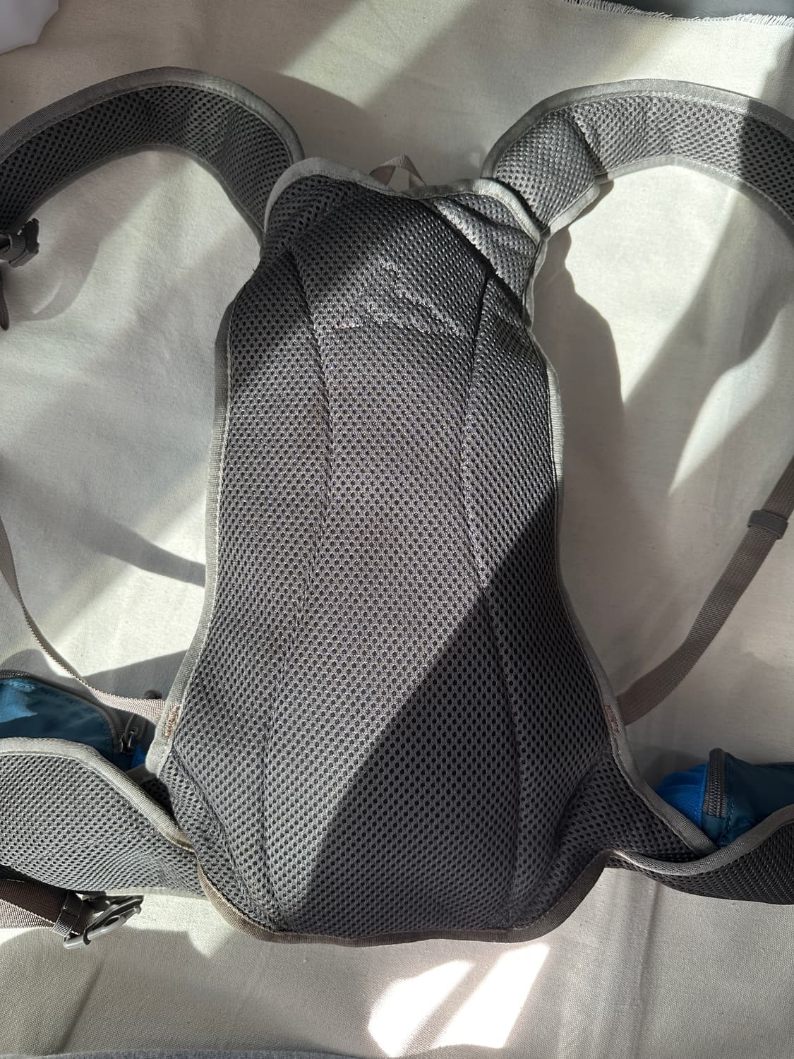 그레고리 디아블로 등산 트레일 하이킹 백팩 블루그레이 6L 상품이미지8