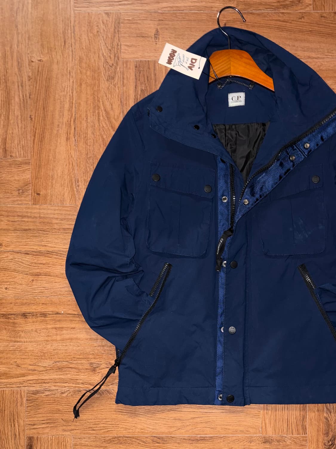 C.P. 컴퍼니 테크 바람막이 상품이미지4