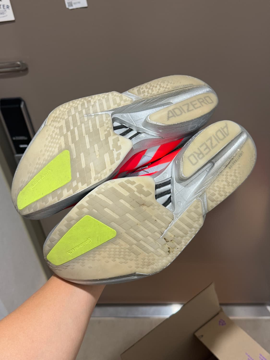 [285]adizero adios pro4 실버 에키덴 팝니다 러닝화 상품이미지9