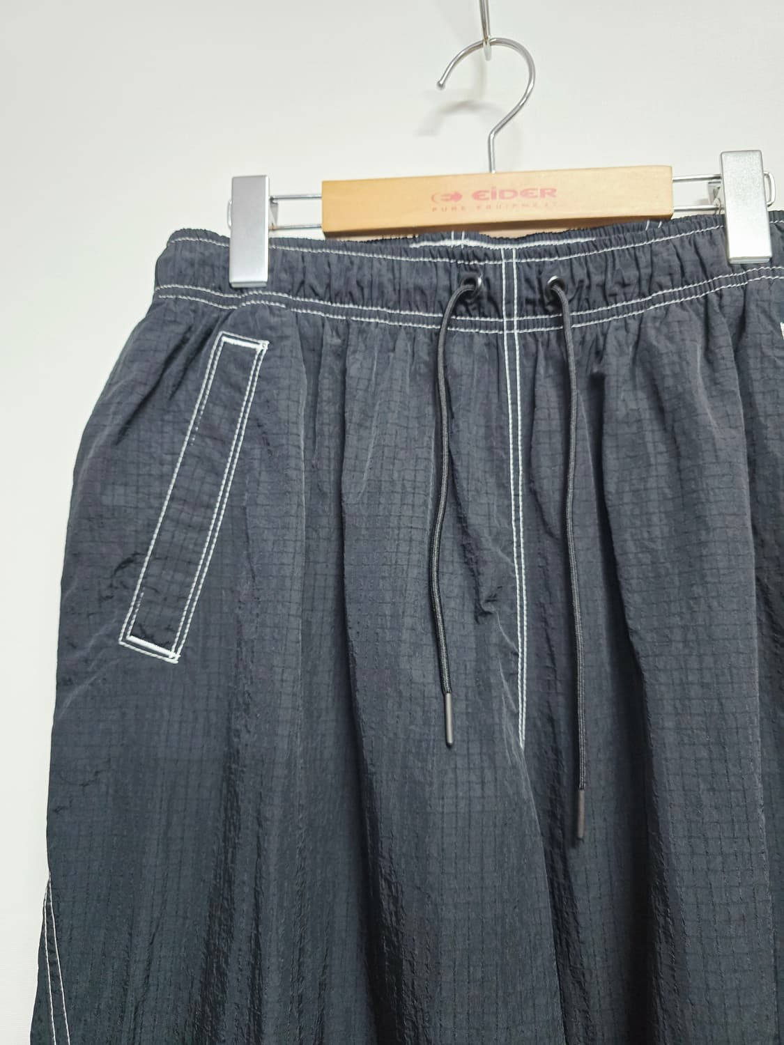 나이키 스우시 블랙 조거팬츠 상품이미지2