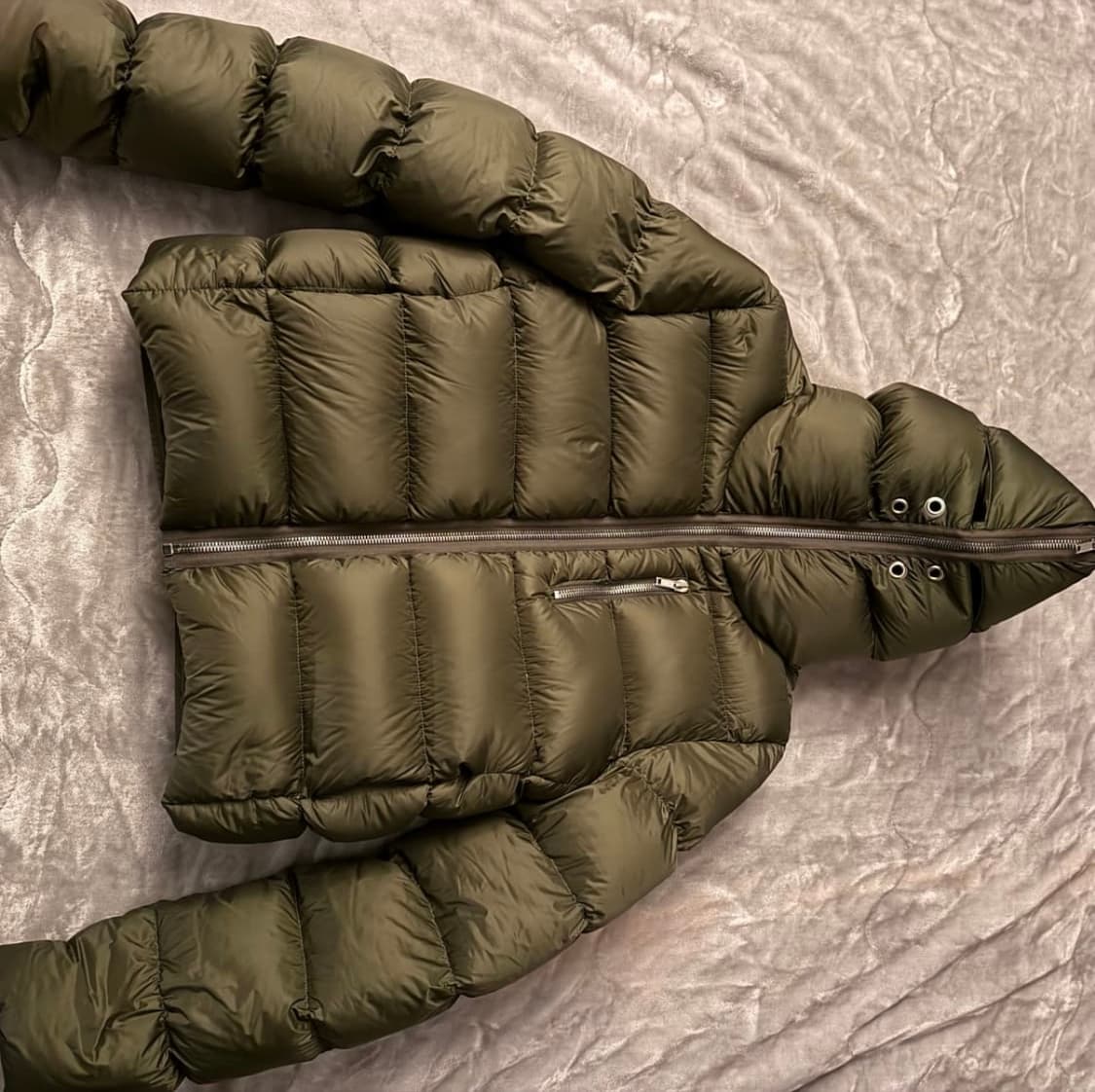 릭오웬스 김프 패딩 (카키) 상품이미지1