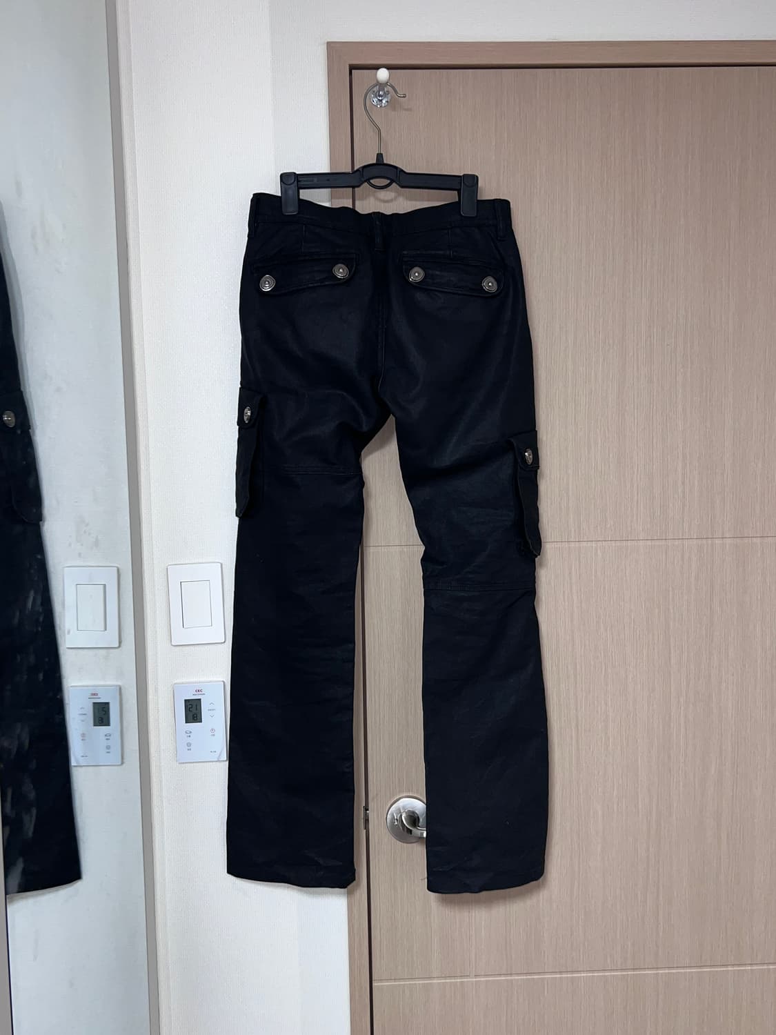 토네이도마트 왁스코티드 카고팬츠 상품이미지2