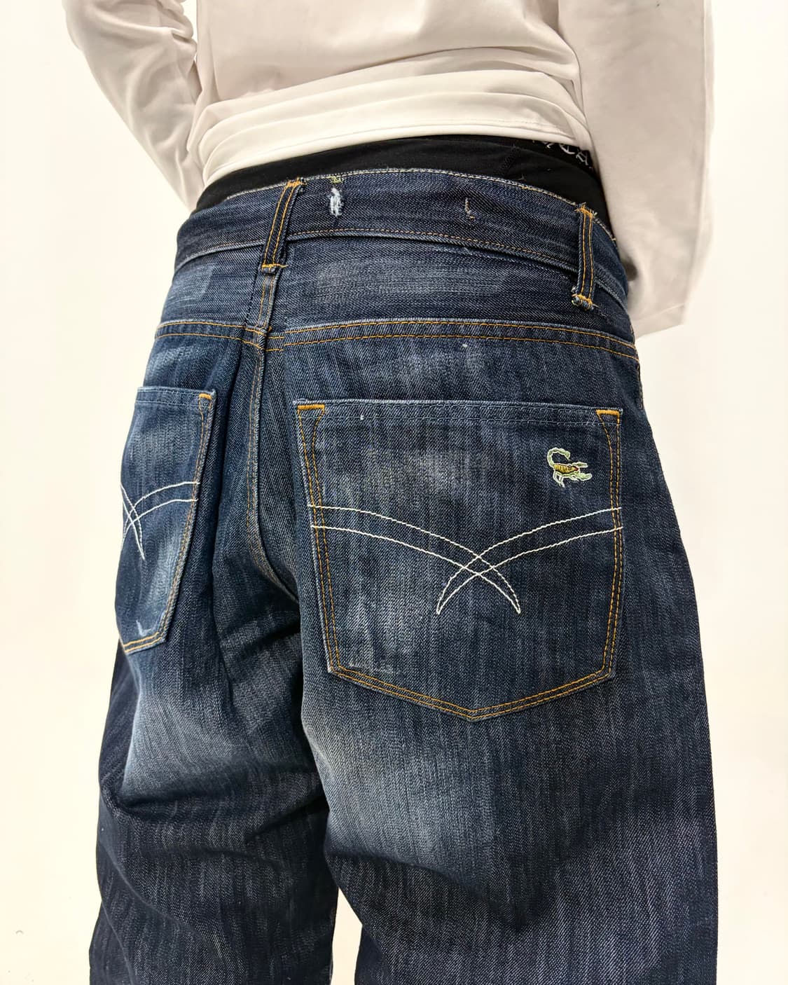 90s 빈티지 악어패치 캣워싱 와이드팬츠 상품이미지1