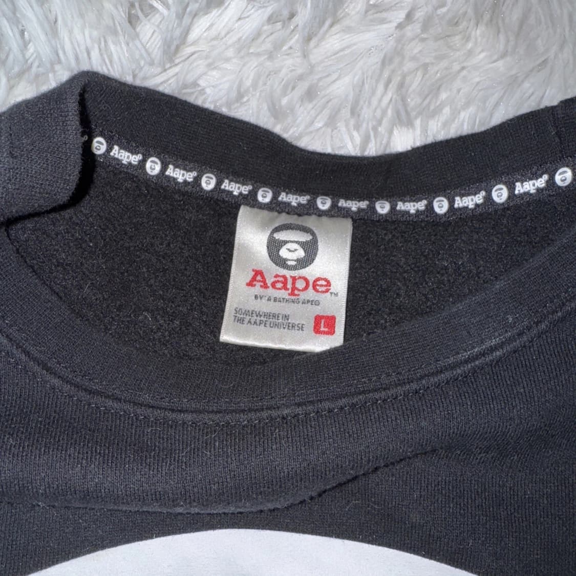 베이프 에이프 페이스 맨투맨 블랙 상품이미지4