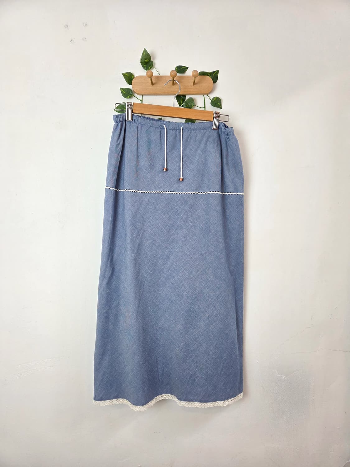 밑단 레이스 롱스커트 상품이미지1