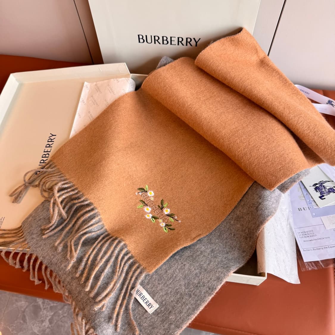 버버리숙녀 리버서블 스카프100% 램스울 상품이미지7