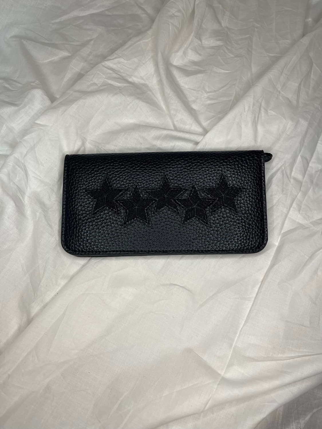 코디 샌더슨 스타 엠보스드 장지갑 상품이미지1