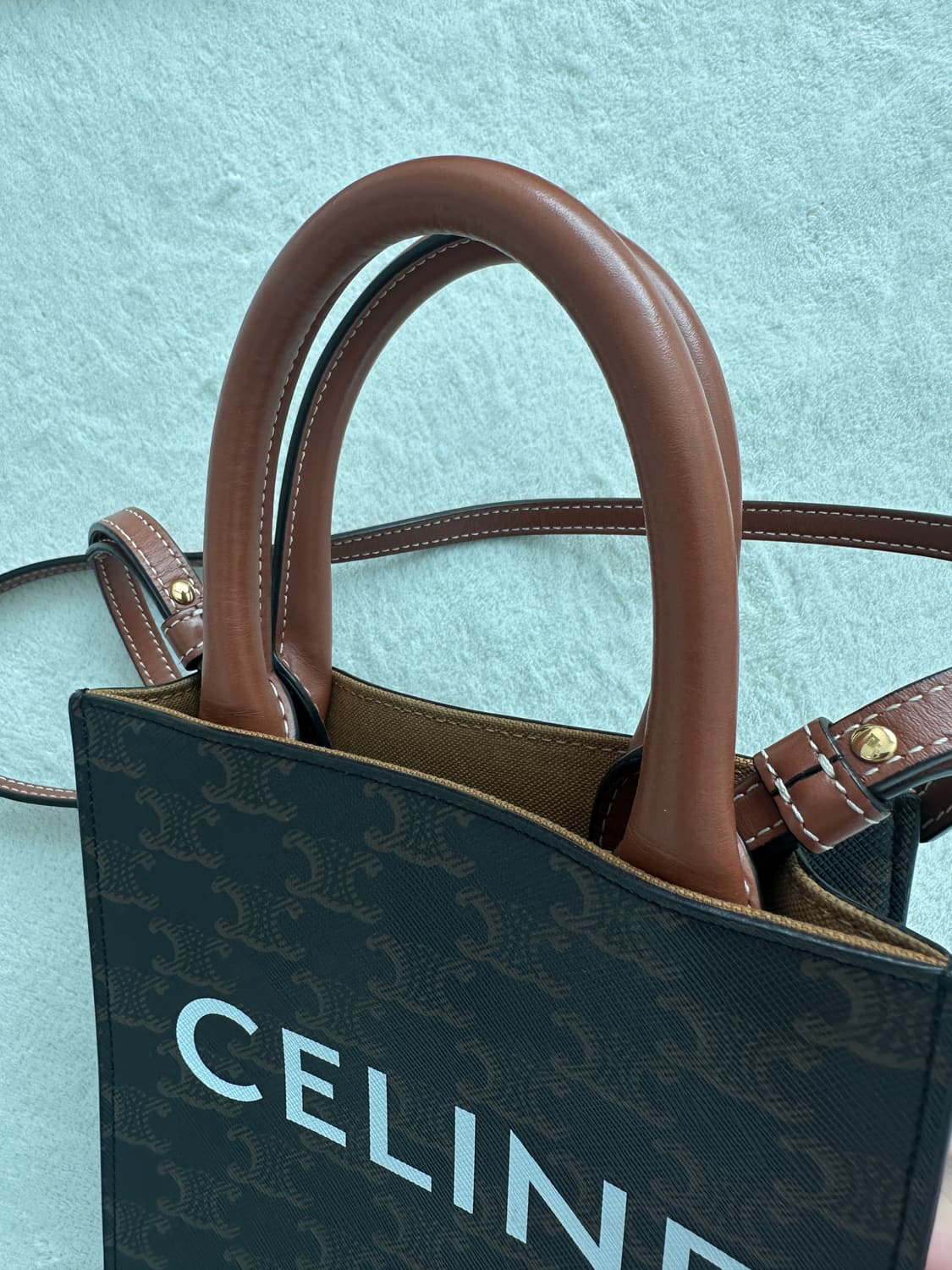 셀린느 트리옹프 카바스 미니백 상품이미지7