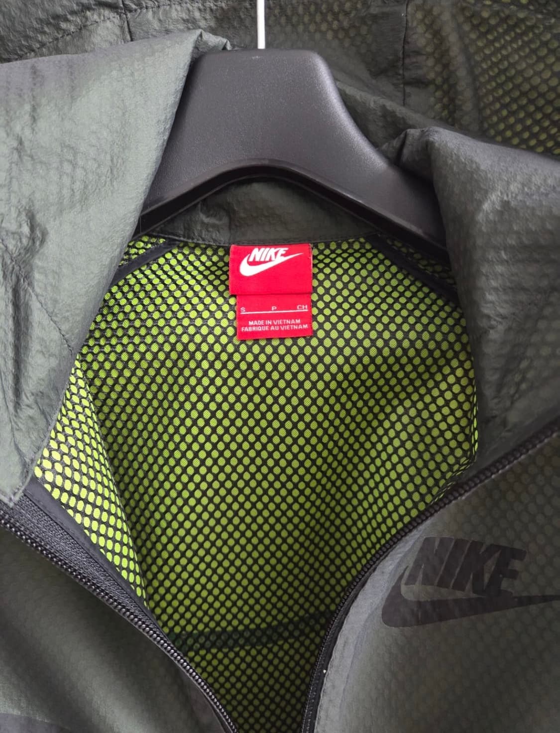 나이키 바람막이 s 상품이미지3
