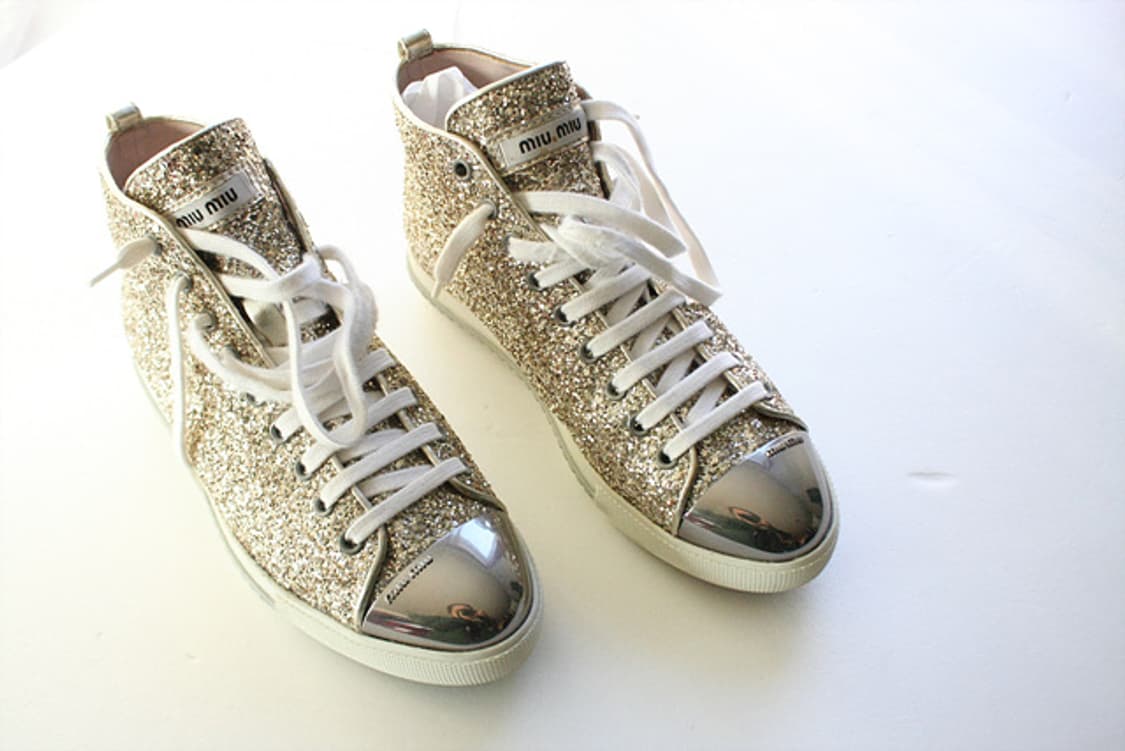 miu miu 미우미우 골드 글리터 하이탑 여성 스니커즈 상품이미지1