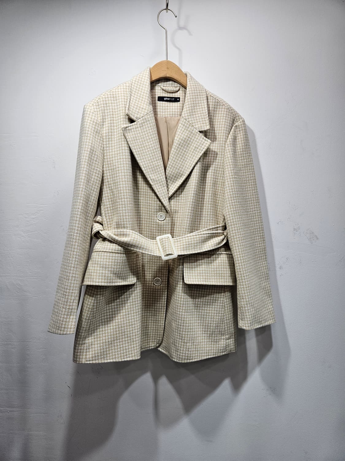 유럽브랜드 Gina tricot 체크 벨트 자켓 상품이미지1