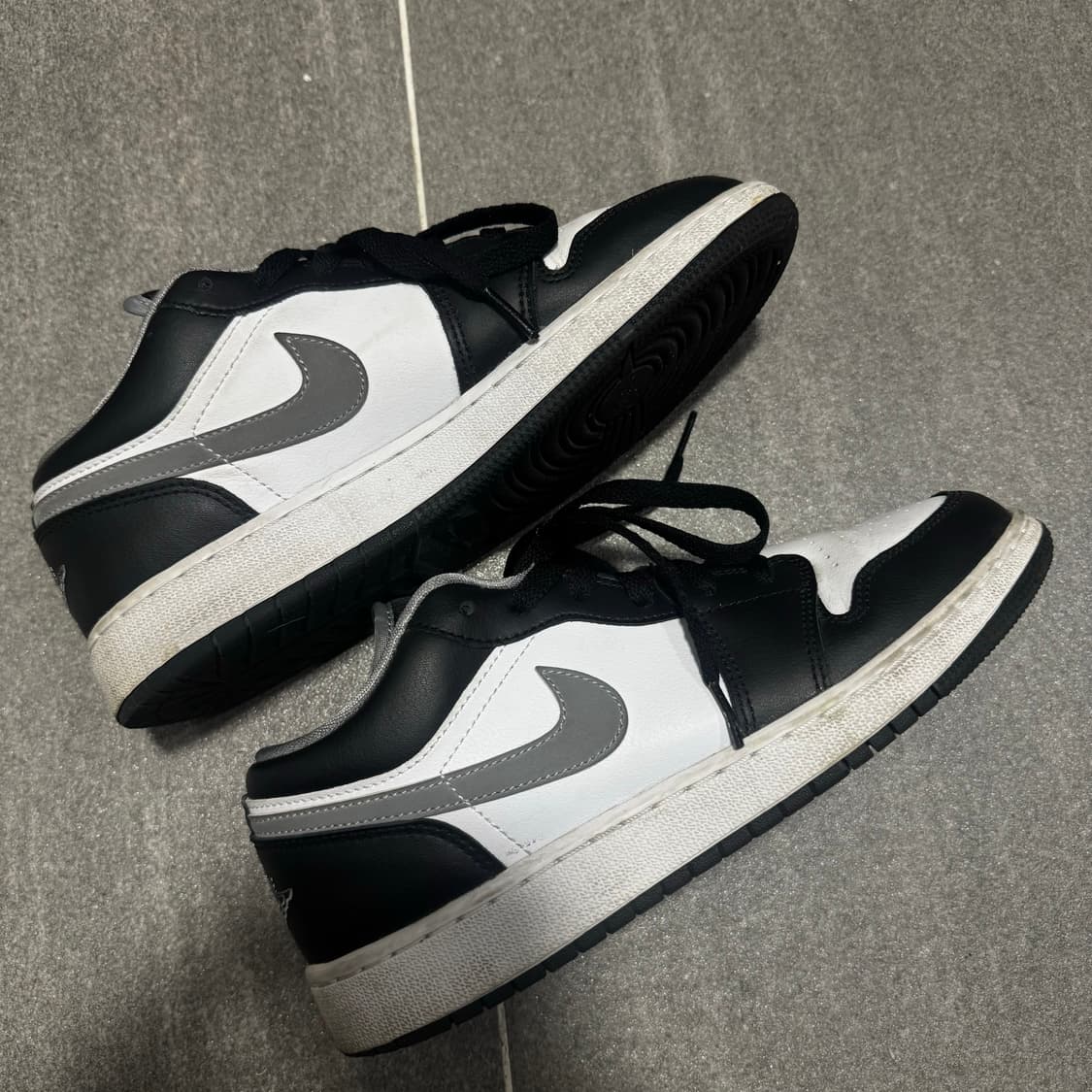 조던 1 로우 파티클 그레이  상품이미지4