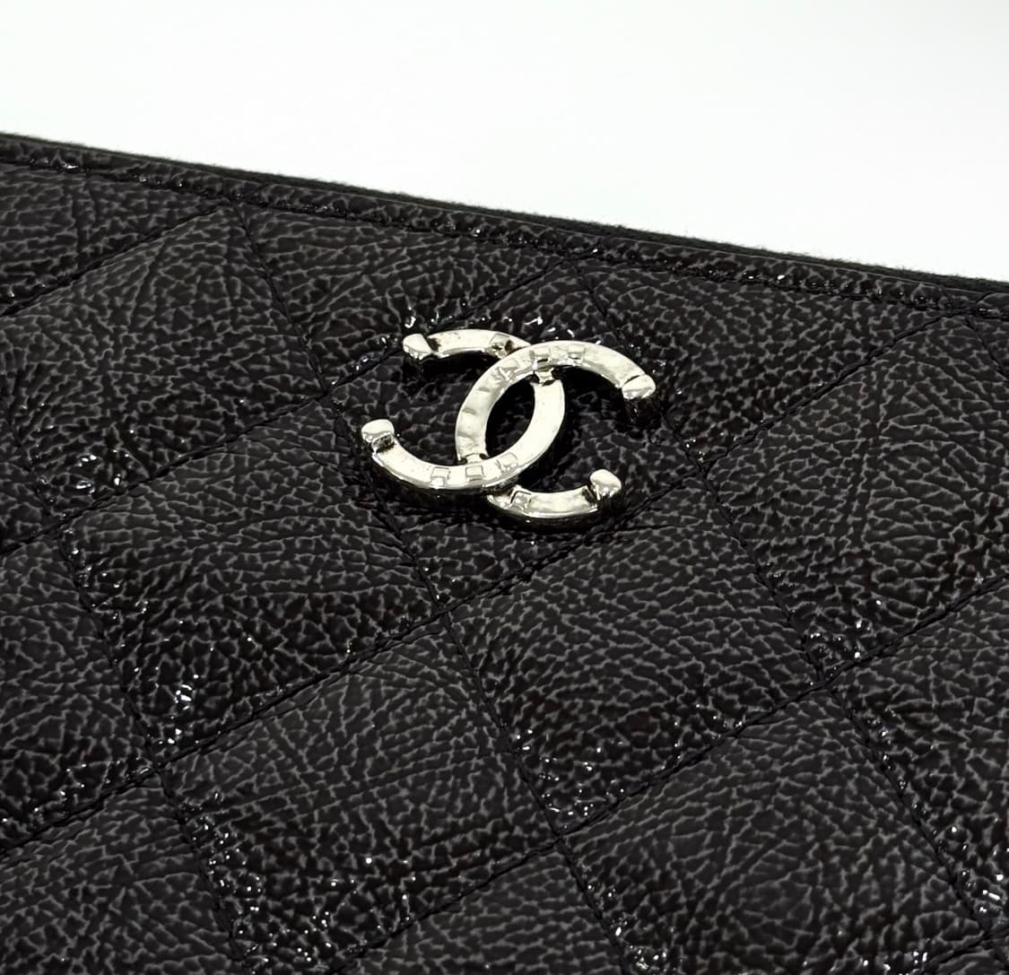 Chanel 샤넬 여성 달라스 링클 은장 페이던트 클러치 블랙 라지 상품이미지4