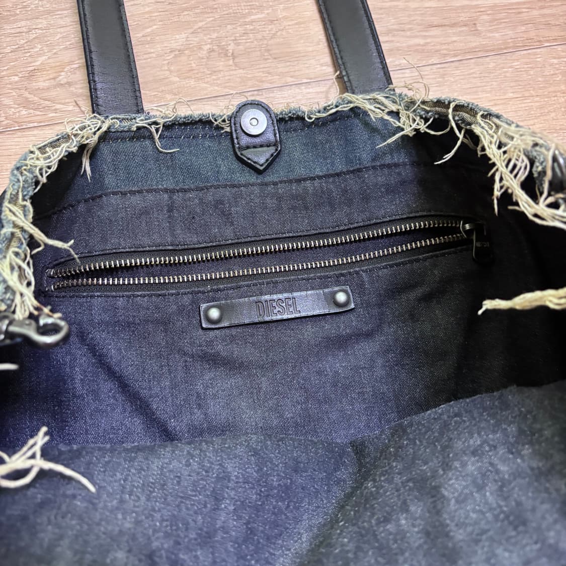 디젤 빈티지 진청 데님 토트백 상품이미지7