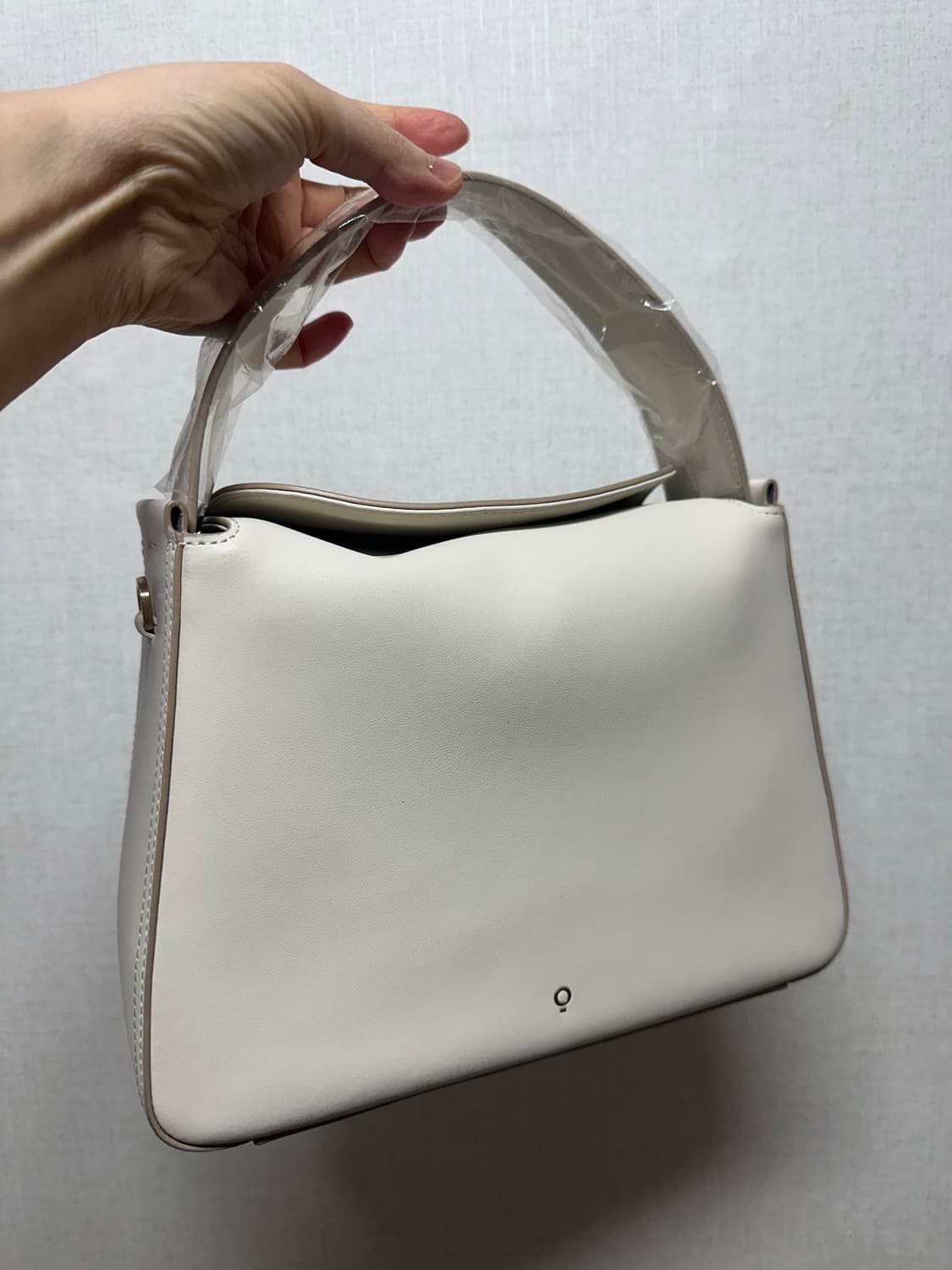 (새상품) HOZE 호재 멜로우 크림백 소가죽 (크로스끈X) 상품이미지8