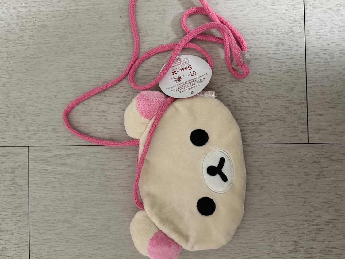 코리락쿠마 크로스백 상품이미지1