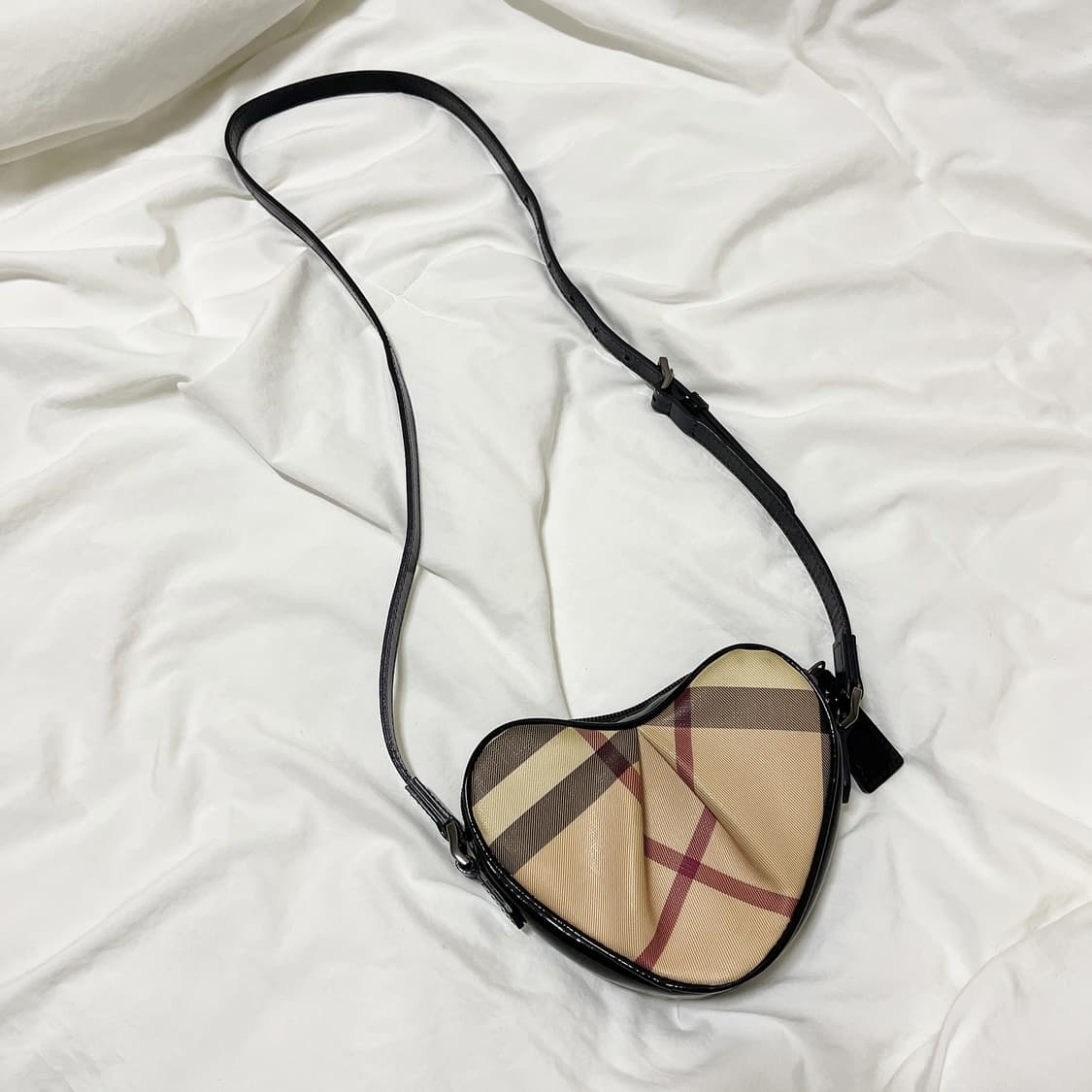 희귀빈티지 ) burberry 버버리 노바체크 하트백 상품이미지1