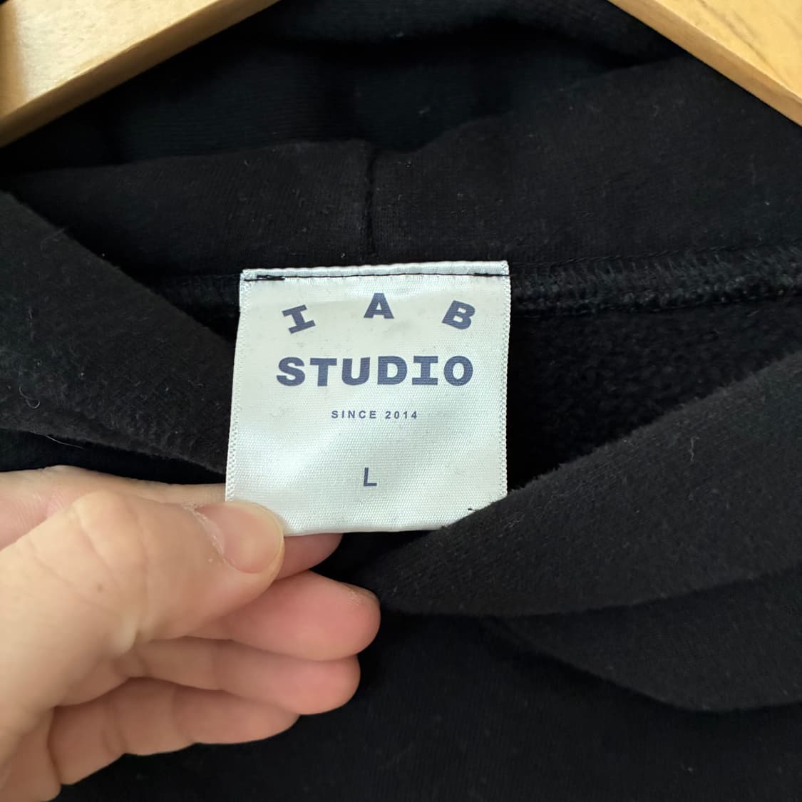 아이앱 스튜디오 후드 티 상품이미지5