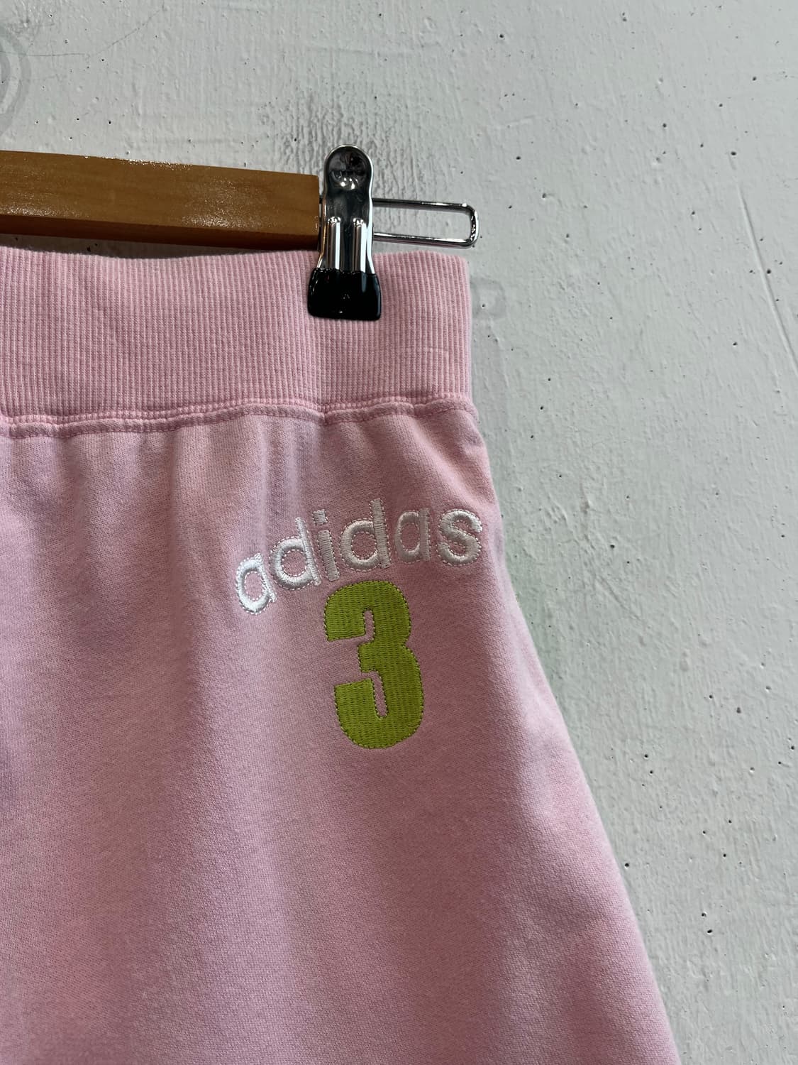 아디다스 재팬 핑크 그린 스웻 쇼츠 반바지  상품이미지3
