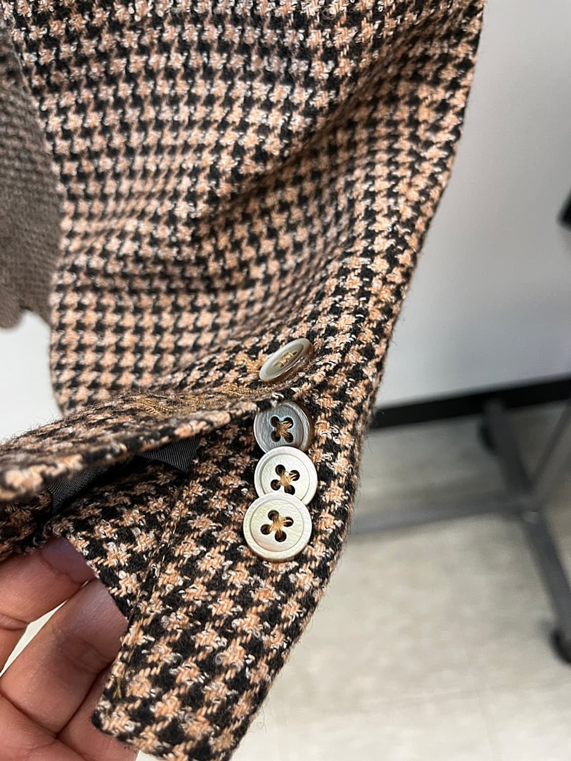 95) 보기밀라노 이태리 니트자켓  상품이미지3