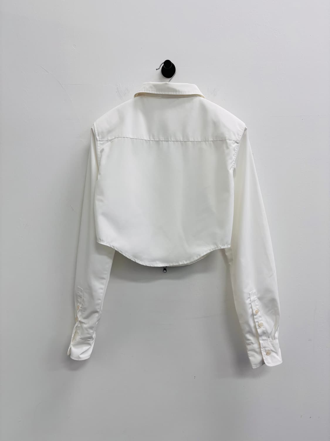 배드블러드(BADBLOOD) 엘립스 집업 크롭 셔츠 아이보리 상품이미지4