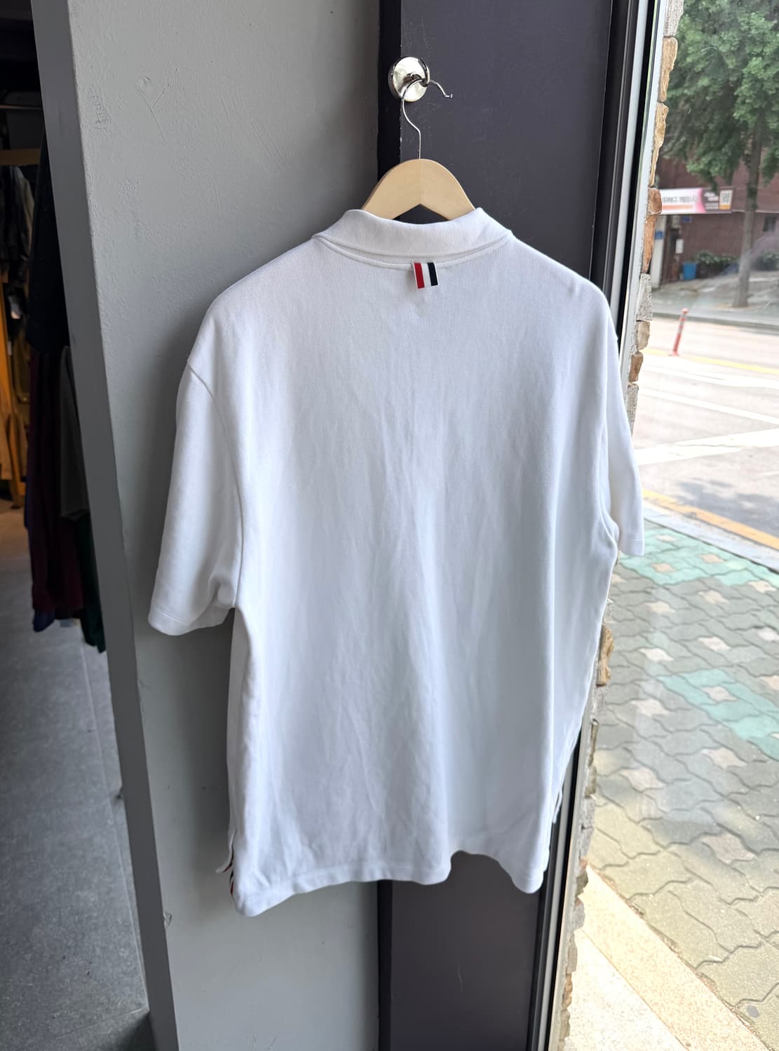 5/ 톰브라운 RWB 스트라이프 포켓 반팔 상품이미지8