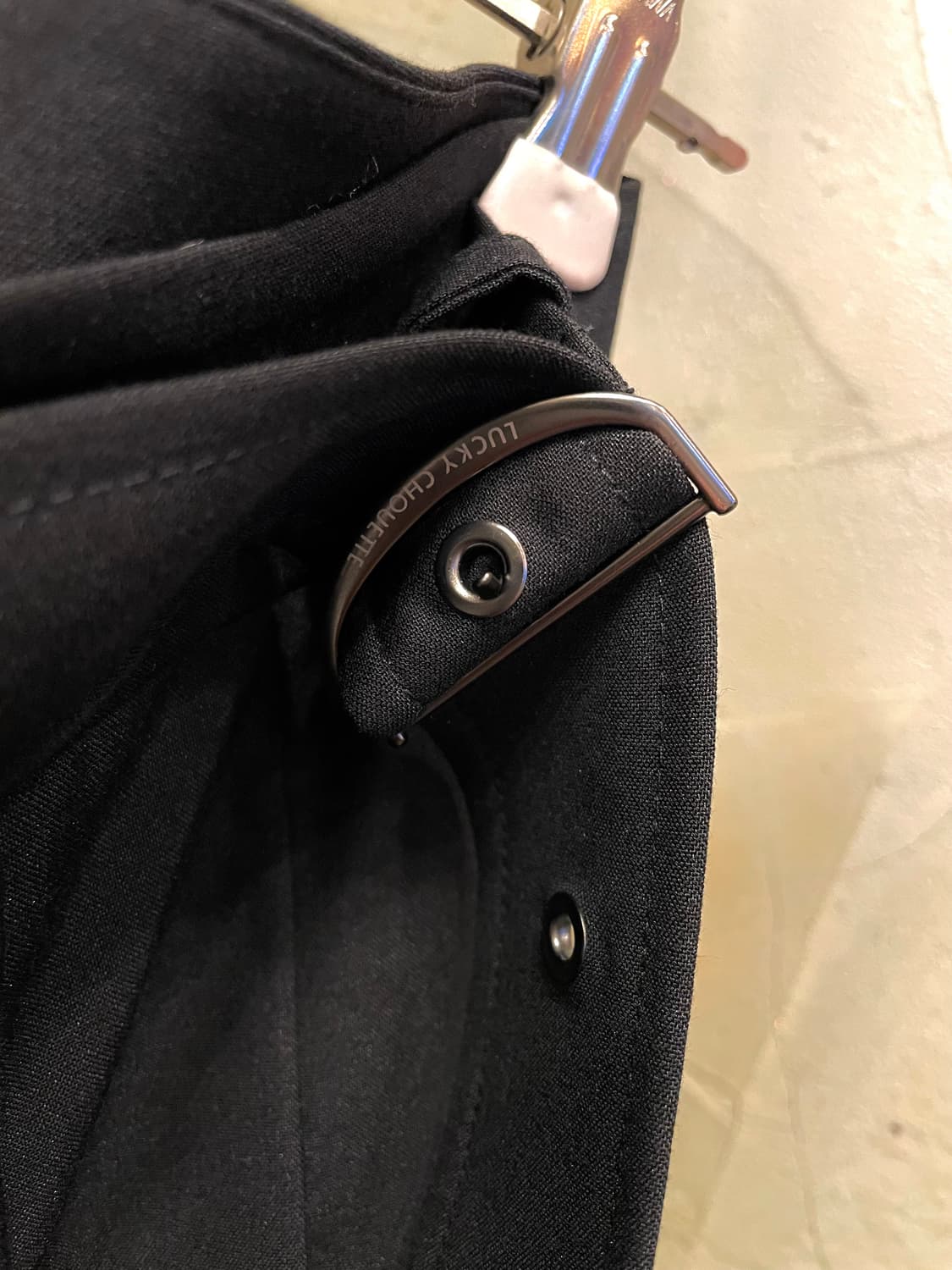 럭키슈에뜨 벨티드 플리츠 롱스커트 55~66 상품이미지2