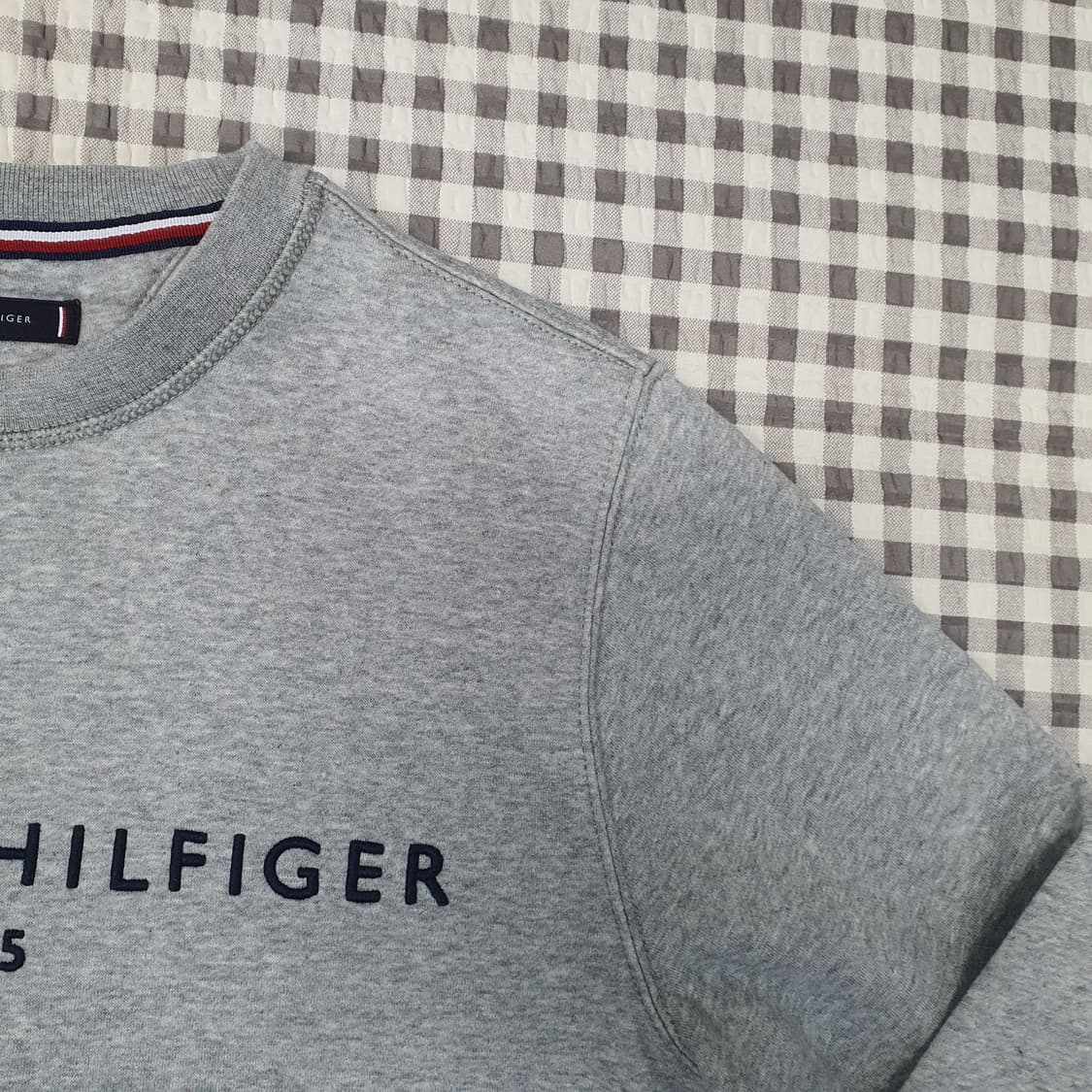 타미힐피거 기모 맨투맨 남자95 상품이미지3