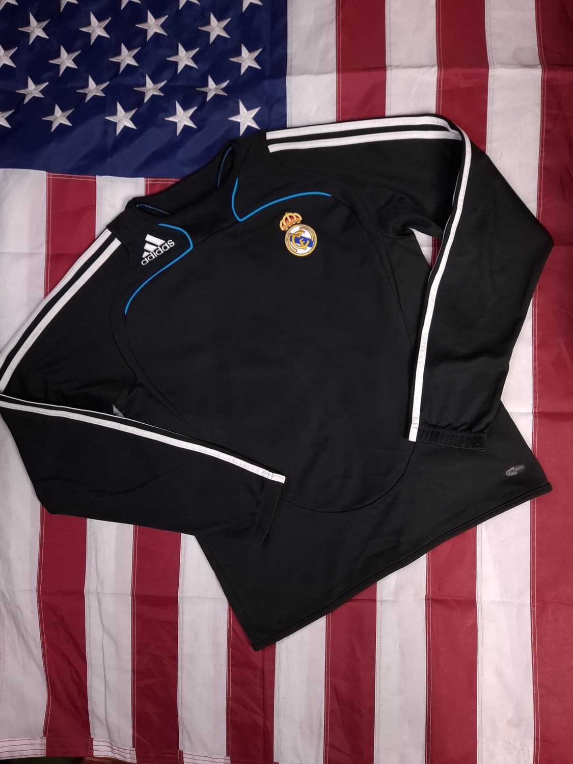 오리지날 아디다스 레알마드리드 트레이닝 상의 상품이미지1