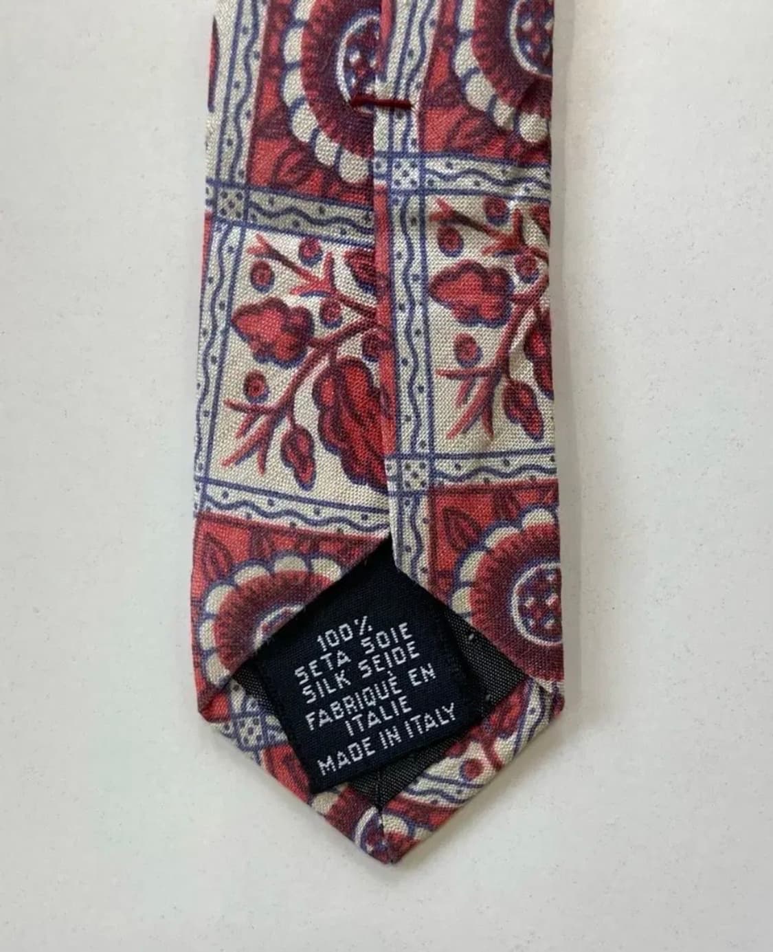 입생로랑 넥타이 상품이미지5