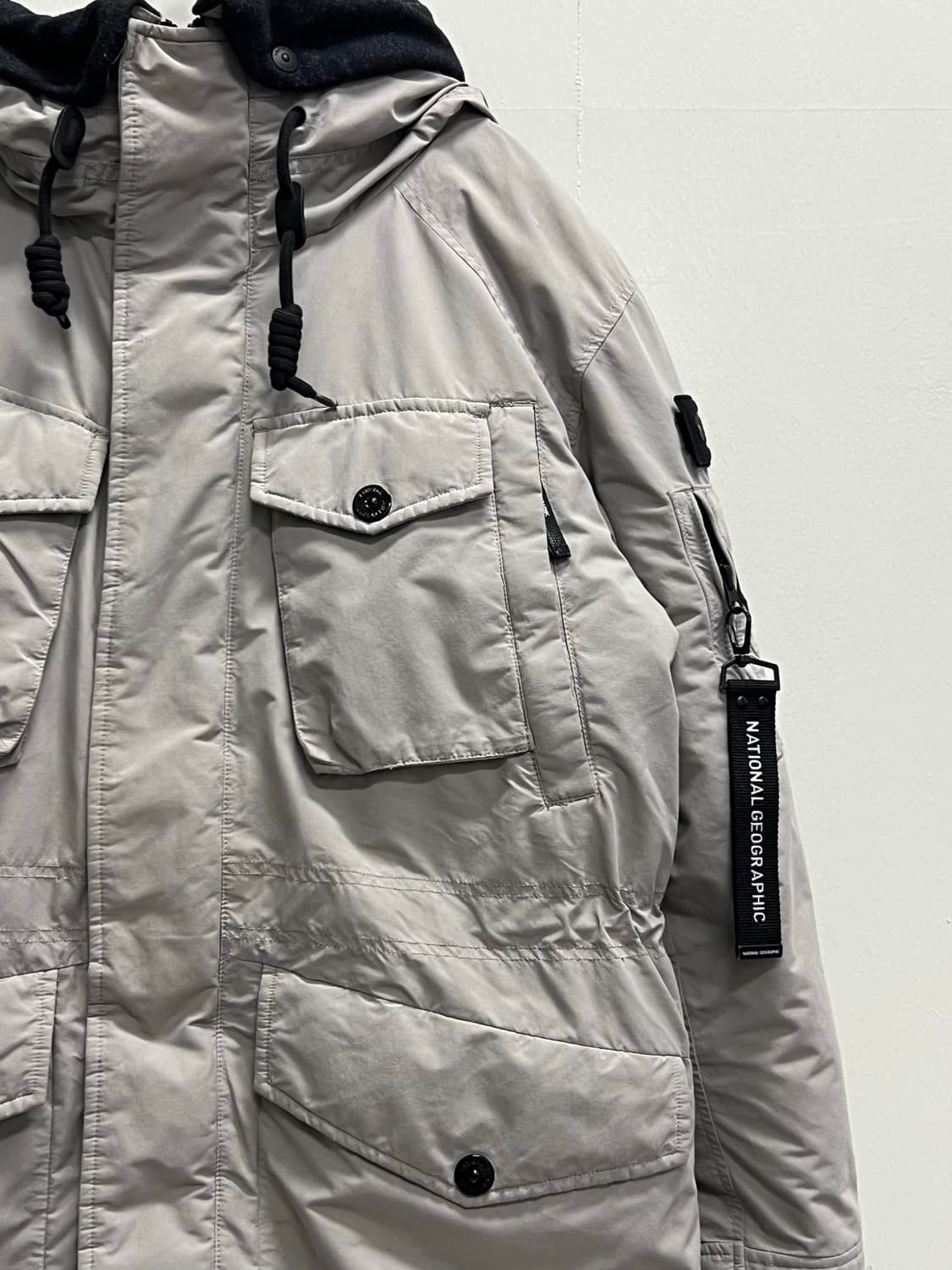 내셔널지오그래픽 마틴 RDS 구스다운 점퍼 상품이미지3