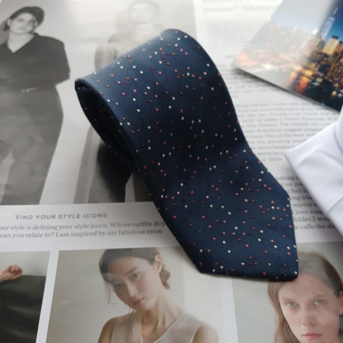 지오송지오 실크 네이비 도트 넥타이 7.6cm A+등급 A18721
 상품이미지1