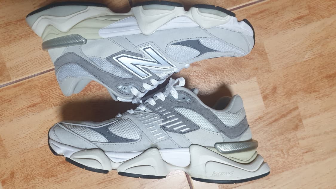 뉴발란스 9060그레이270(265추천) 상품이미지4