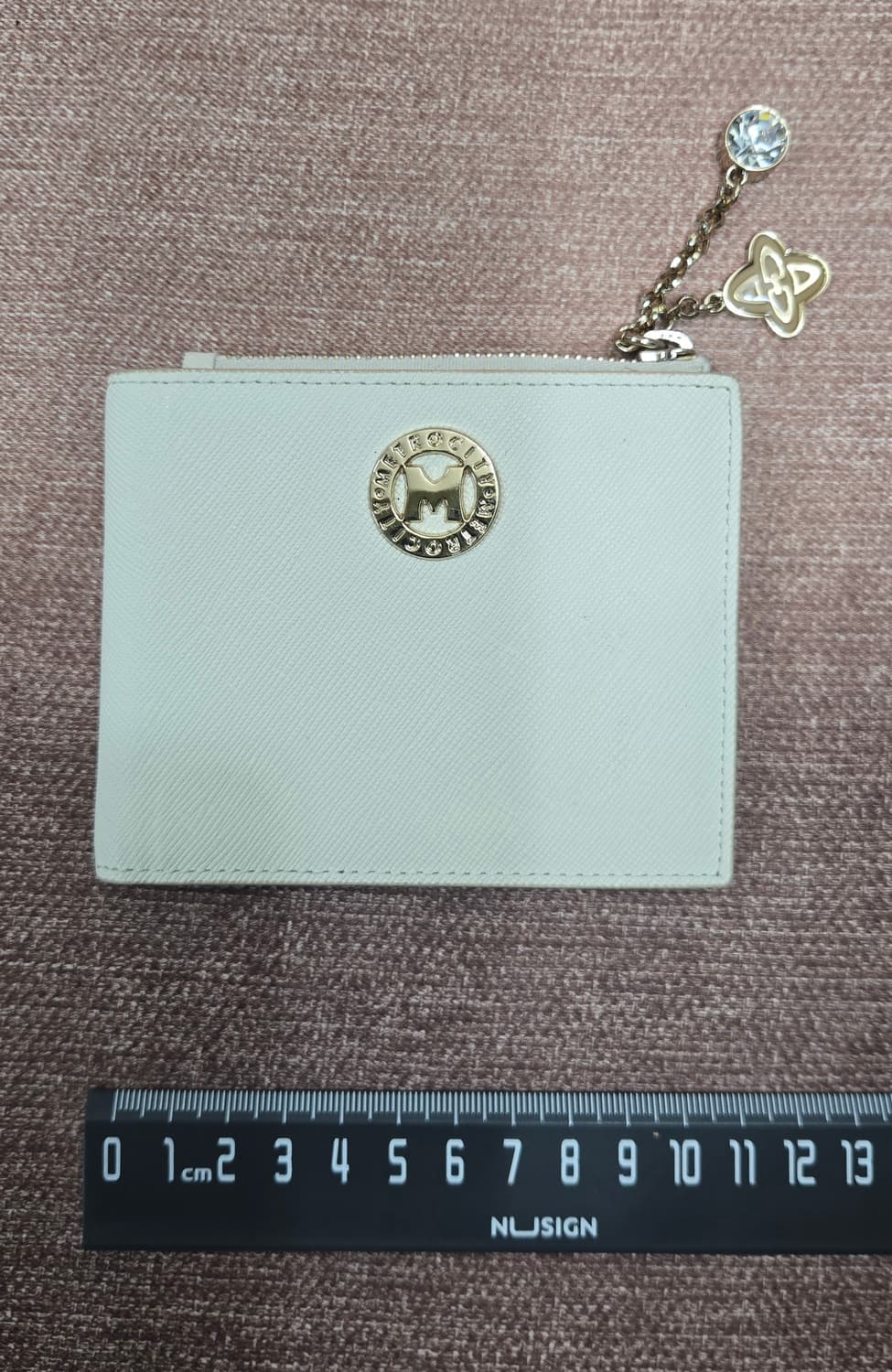 메트로시티 미사용 여성  아이보리 반지갑 상품이미지1