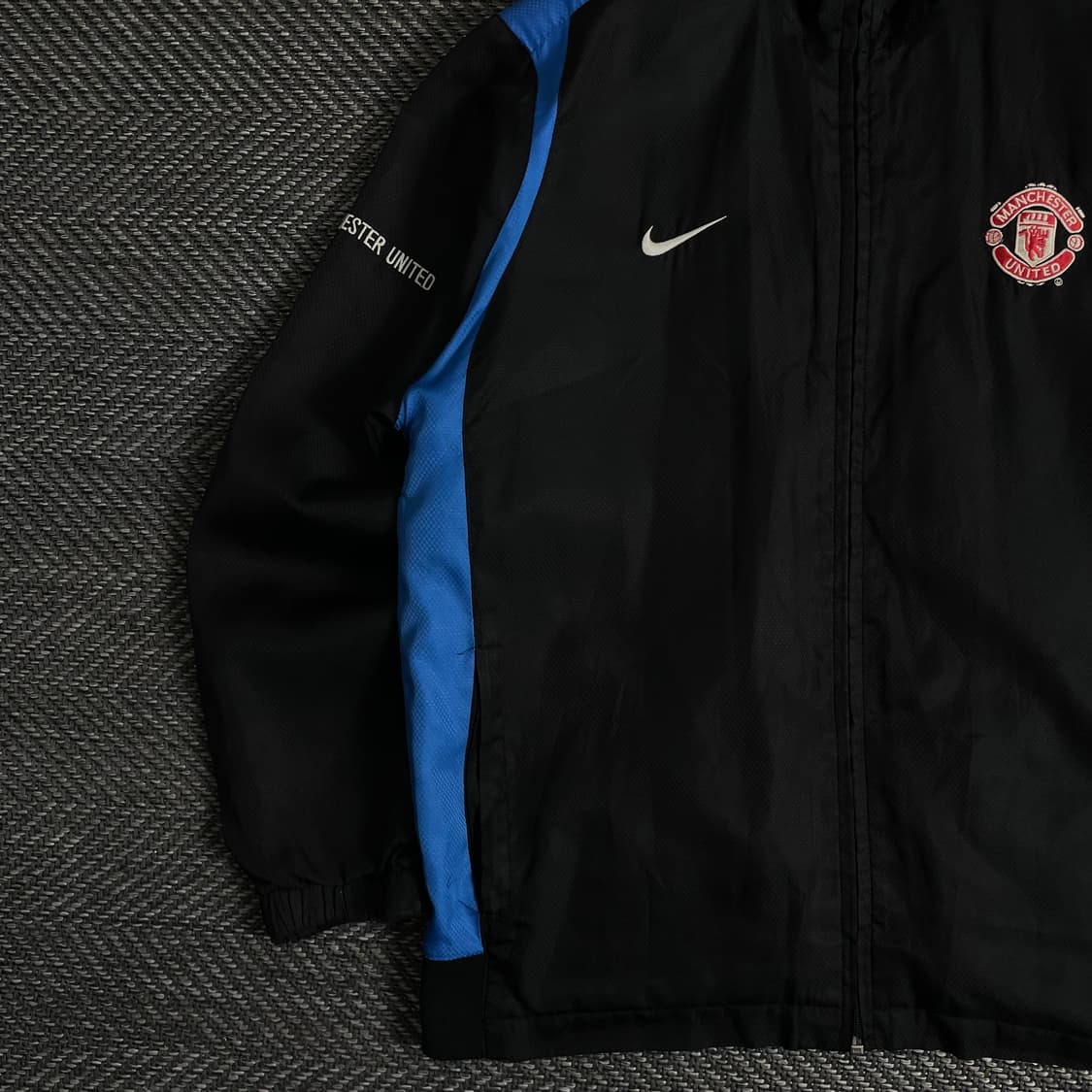 나이키 맨체스터 유나이티드 레트로 바람막이y 2995 상품이미지4